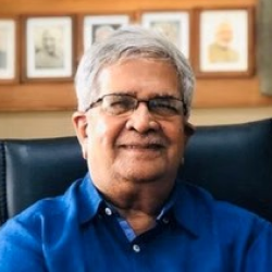 श्री कनुभाई देसाई